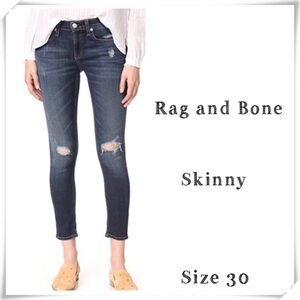 Rag and Bone Skinny Ripped Knees Distressed Jeans in Couleur W1502K520
